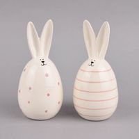 83378-Deko-Hase-in-Eierform-mit-Punkten-oder-Streifen-aus-Keramik-in-weiss-rosa-oder-weiss-schwarz-8x17cm-KW10-2023-212115Capture0020.jpg Deko Hase in Eierform mit Punkten oder Streifen aus Keramik in weiß rosa oder weiß schwarz 8x17cm