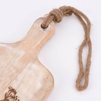 Schneid- und Servierbrett mit Blumenprägemotiv Mangoholz natur 37.5x19.5x2.5cm