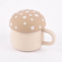 Sass & Belle Tasse mit Deckel Pilz Steinzeug beige natur weiß 320ml