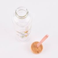 Grafik Werkstatt Trinkflasche aus Glas mit Skala Genieße den Moment Blumen und Blätter pastell bunt 550ml
