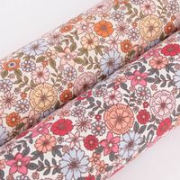 84179-Baumwollstoff-Webware-Brigitte-Vintage-Blumen-weiss-rosa-pink-1-47m-Breite-KW16-2023-217320Capture0037.jpg Baumwollstoff Webware Brigitte Vintage Blumen weiß rosa pink 1.47m