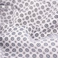 Baumwollstoff Popeline Minimals Blümchen Kreis-Ornamente weiß schwarz