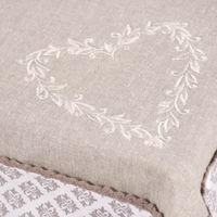 85031-Clayre-und-Eef-Tischdecke-bestickt-Herz-Ornamente-grau-weiss-130x180cm-KW26-2023-224711Capture0017.jpg Clayre & Eef Tischdecke bestickt Herz grau weiß 130x180cm