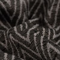 85040-Polsterstoff--Dekostoff-Jacquard-Flachgewebe-Mira-Chevron-anthrazit-grau-1-40m-Breite-KW27-2023-225475Capture0002.jpg Polsterstoff Dekostoff Flachgewebe Mira Chevron anthrazit grau 1.40m