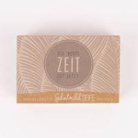 85484-La-Vida-Naturkosmetik-Schafmilchseife-Die-beste-Zeit-ist-jetzt-Federn-grau-100g-KW34-2023-018-16.jpg Schafmilchseife in Geschenkverpackung aus Papier mit Federmuster "Die beste Zeit ist jetzt"