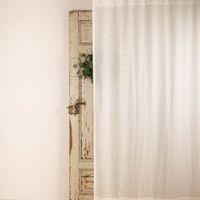 85619-Leinengardine-Gardinenstores-EASY-LINEN-natur-140cm-breit-und-280cm-hoch-oder-Wunschhoehe-von-SCHoeNER-LEBEN--KW34-2023-227995Capture0001.jpg Leinengardine Gardinenstores aufgehängt mit schönem Wellenfall