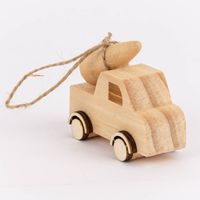 85668-Creativ-Company-Dekohaenger-LKW-mit-Baum-Kiefernholz-blanko-natur-7x6x3cm-KW37-2023-229382Capture0012.jpg Dekohänger aus Holz LKW mit Baum stehend von schräg vorne