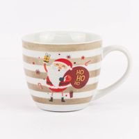 85693-Maxi-Tasse-aus-Porzellan-Ho-Ho-Ho-Streifen-Weihnachtmann-Schneesterne-beige-weiss-rot-400ml-von-La-Vida-KW37-2023-229475Capture0030.jpg große tasse mit Motiv Weihnachtsmann ho ho ho streifen beige henkel rechts