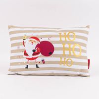 85756-Kissen-Ho-Ho-Ho-Streifen-Weihnachtsmann-Schneesterne-beige-weiss-rot-gold-25x40cm-von-La-Vida-KW37-2023-229703Capture0081.jpg rechteckiges Kissen mit Aufschrift Ho Ho Ho und Weihnachtsmann in beige-weiß gestreift