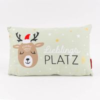 85758-Kissen-Lieblingsplatz-Rentier-Sterne-hellgruen-braun-weiss-gold-25x40cm-von-La-Vida-KW37-2023-229697Capture0075.jpg rechteckiges Kissen mit Aufschrift Lieblingsplatz und Rentier in mintgrün und brau