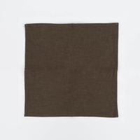 Handgefertigte Stoffserviette in Khaki von SCHÖNER LEBEN.  – hochwertige Verarbeitung - glatt hingelegt