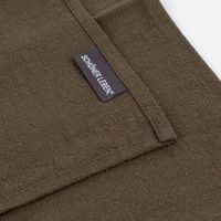 Handgefertigte Stoffserviette in Khaki mit SCHÖNER LEBEN.– hochwertige Verarbeitungmit Schöner Leben-Label