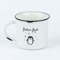 85913-Grafik-Werkstatt-Tasse-Vintage-Weihnachten-Frohes-Fest-Pinguin-weiss-schwarz-400ml-KW39-2023-055_1.jpg Rückseite Weihnachtstasse Vintage mit Schriftzug "Frohes Fest"
