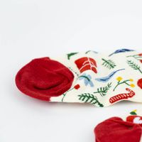 Nahaufnahme Spitze der Weihnachtssocke Frohes Fest Weihnachtsmotive