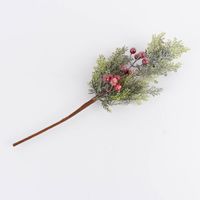 Kunstzweig mit Beeren glitzernd Kunststoff grün rot silberfarbig
