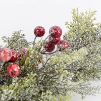 86048-Kunstzweig-mit-Beeren-glitzernd-Kunststoff-gruen-rot-silberfarbig-46x16cm-DSC-7028.jpg Nahaufnahme Kunstzweig mit Beeren glitzernd Kunststoff grün rot silberfarbig