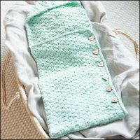 Rico Design Holzknöpfe Herz 2-Loch natur 2,5x2,5cm 4 Stück an Strickteil