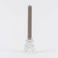 86228-Kerzenhalter-Tanne-fuer-Stabkerzen-aus-Glas-Rillen-6x8-5cm-grau-oder-transparent-DSC-9115.jpg Transparenter Kerzenhalter Tanne für Stabkerzen aus Glas Rillen in Nahaufnahme mit Stabkerzer