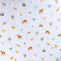 86428-Baumwollstoff-Popeline-Fine-Poplin-FARM-LIFE-Bauernhof-Traktor-Tiere-weiss-1-5m-Breite-86428-02.jpg Baumwollstoff Popeline mit niedlichem Bauernhof-Print in Weiß