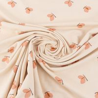 86458-Jersey-Baumwolljersey-BUTTERFLY-Schmetterlinge-beige-lachsrosa-1-5m-Breite-86458-06.jpg Jersey aus Baumwolle in Beige mit Schmetterlingen gedreht