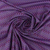 Strickstoff Jacquard Chevron ZickZack fein violett rosa 1,48m Breite