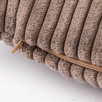 Kissenhülle Breitcord Baby Rib braun von SCHÖNER LEBEN. Reißverschluss Detail