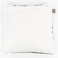 86755-Kissenhuelle-aus-schwerem-Fleckerlgewebe-Baumwolle-weiss-grau-schwarz-45x45cm-aus-Barbara-Becker-home-passion-Roots-Kollektion-86755-05.jpg Rückseite Kissenhülle einfarbig weiß