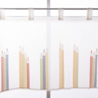 Fröhliche Schlaufen Scheibengardine fürs Kinderzimmer mit Stiften in bunten Farben, Meterware in 46cm Höhe