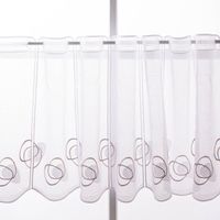 Moderne Scheibengardinen Meterware aus transparentem Voile in frischem Weiß mit hochwertigen Stickereien in 45cm Höhe
