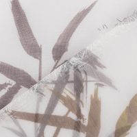 86856-Gardinenstoff-Bambus-transparent-Batist-Optik-Bambusblaetter-weiss-gruen-blau-braun-148cm-Breite-DSC-5093.jpg Transparenter Gardinenstoff Bambus in feiner Batist-Optik mit Bambusblätter-Print in Weiß mit Grün, Blau und Braun in 148cm Stoffbreite