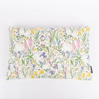 Kissenhülle Rabbit Spring Fever Hasen Blumen weiß bunt von SCHÖNER LEBEN. 30x50