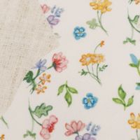 Kissenhülle mit Hasenkopf und Blumen in beige weiß bunt quadratisch detail motiv rückseite