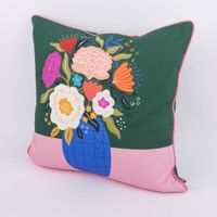 Wende-kissenhülle mit Keder mit Blumenvase in bunt grün rosa