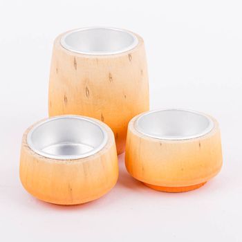 3 Teelichthalter in versch. Größen in natur orange