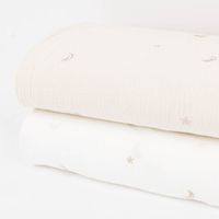 87796-Musselin-Stoff-Double-Gauze-STARS-Stickerei-Sterne-Mond-beige-1-35m-Breite-IMG-KW18-194.jpg Musselin Stoff Double Gauze STARS Stickerei Sterne Mond beige 1,35m Breite