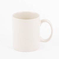 87847-Tasse-aus-Keramik-weiss-beige-oder-taupe-320ml-IMG-KW20-098.jpg Tasse mit Linienrelief in beige