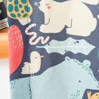 Seitensaum-Detail von Vorhang Kinderzimmer mit Smok-Schlaufenband Waldtiere Scandi blau rot beige in 245cm oder Wunschlänge von SCHÖNER LEBEN.