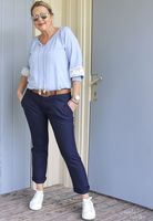 Schnittmuster Chino Hose Damen Papierschnittmuster meine Helen Gr. 32-50 von Meine Herzenswelt