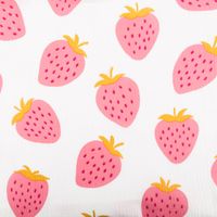 Musselin Stoff STRAWBERRIES Erdbeeren groß offweiß pink 1,35m Breite