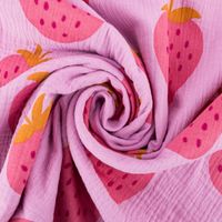 Musselin Stoff STRAWBERRIES Erdbeeren groß hell lila pink 1,35m Breite