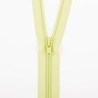 SCHÖNER LEBEN. YKK Reißverschluss Kunststoffspirale teilbar 45cm wiesengrün