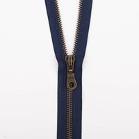 SCHÖNER LEBEN. YKK Reißverschluss teilbar Metall antik gold 55cm marine