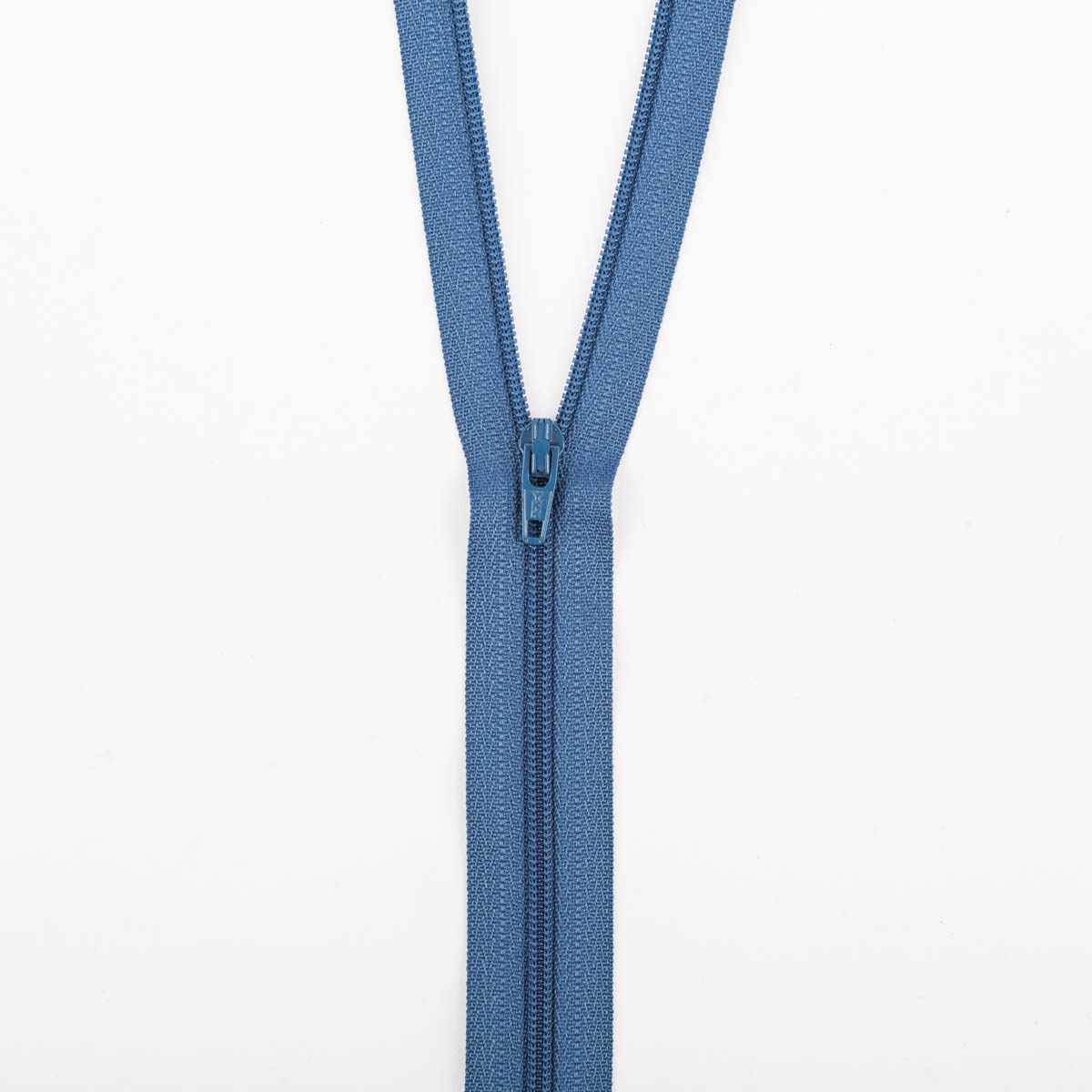 SCHÖNER LEBEN. YKK Reißverschluss nicht teilbar Kunststoffspirale 20cm jeansblau