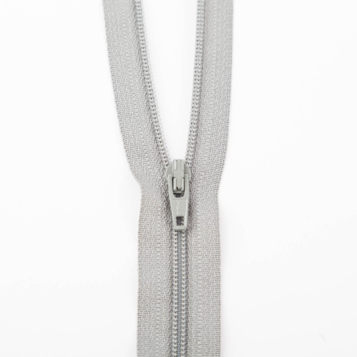SCHÖNER LEBEN. YKK Reißverschluss nicht teilbar Kunststoffspirale 20cm grau