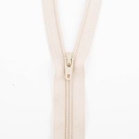 SCHÖNER LEBEN. YKK Reißverschluss teilbar 25cm beige SCHÖNER LEBEN. YKK Reißverschluss teilbar 25cm beige