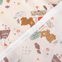 88784-Baumwollstoff-Webware-GLAMPING-Camping-Baer-Biber-Berge-beige-braun-1-47m-Breite-IMG-KW31-091.jpg Baumwollstoff Webware GLAMPING Camping Bär Biber Berge beige braun 1,47m Breite mit Rückseite