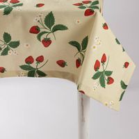 88844-Tischdecke-Strawberry-Happy-Fruit-Erdbeeren-vanille-rot-gruen-in-versch--Groessen-von-SCHoeNER-LEBEN--117590-004.jpg Detailansicht der Tischdecke Strawberry Happy Fruit mit Erdbeeren in Rot und Grün auf Vanille.