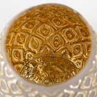 89025-Teelichthalter-aus-Glas-mit-Reliefstruktur-grau-gold-11x10cm-von-Clayre-und-Eef-IMG-KW36-046.jpg