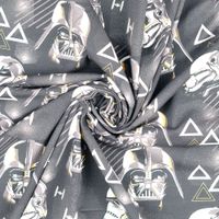 Jersey Stoff aus Baumwolle mit Star Wars Lizenz-Digitalprint in Grau mit 150cm Stoffbreite gedreht
