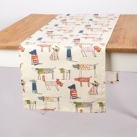 90124-Tischlaeufer-Baumwolle-Hunde-beige-bunt-40x160cm-von-SCHoeNER-LEBEN--IMG-2369.jpg Tischläufer Baumwolle Hunde beige bunt 40x160cm von SCHÖNER LEBEN frontal über Tischkante fallend.